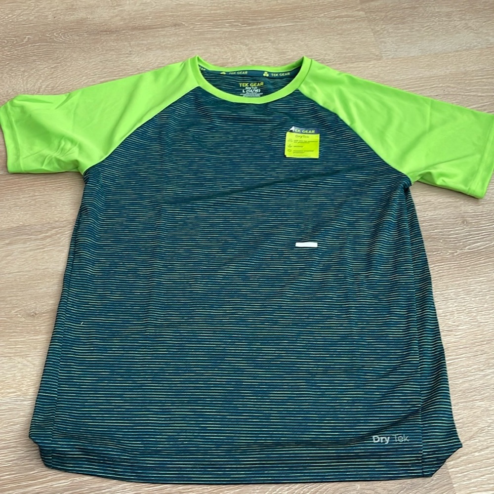 Boys Tek Gear short tshirt Baseball Size large‎ JH